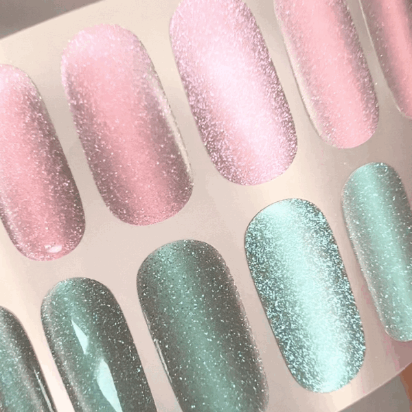 Gel Nail Strips – Pink, Green Glitter | Laonsi Serene Night - Image 4