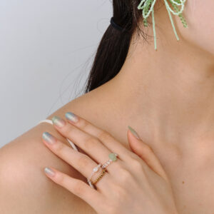 [Manicure] Soft Dream - Gradation & Glitter
